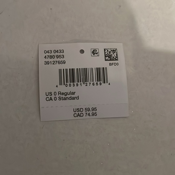 Karen Scott Hanna tall boots with approx 2” heel and chain embel - Picture 7 of 7